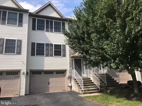 103 Gentlemens Way, Lancaster, PA 17603