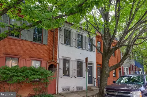 15 N Plum St, Lancaster, PA 17602