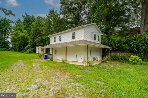 141 W Frederick St, Millersville, PA 17551