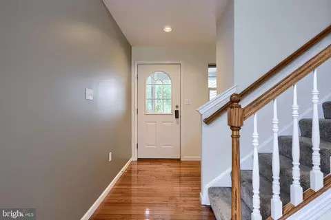 Entry Way - 1047 Kent Gdn, Lititz, PA 17543 photo 1 of 6