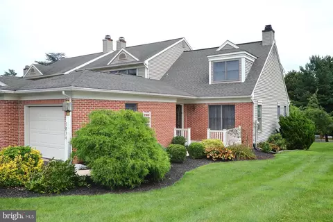 1834 Spring Ridge Ln, Lancaster, PA 17603