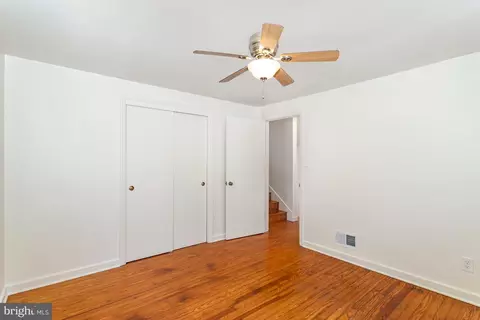 Bedroom - 421 Laurel Ave, Lititz, PA 17543 photo 2 of 6