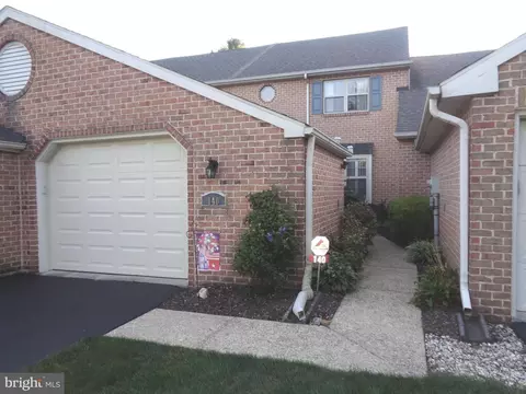 140 Langley Sq, Lancaster, PA 17603