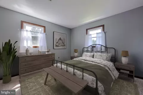 Bedroom - 127 W Lexington Rd, Lititz, PA 17543 photo 1 of 5