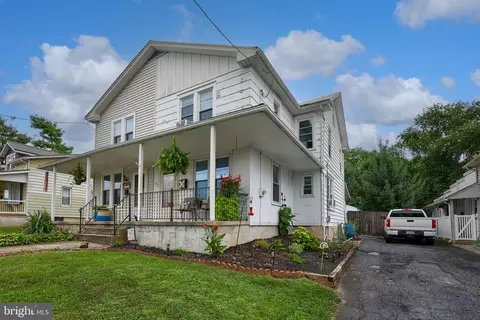 137 Martin Ave, Ephrata, PA 17522