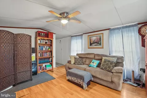 16 Earl Ln, Lititz, PA 17543 photo 14