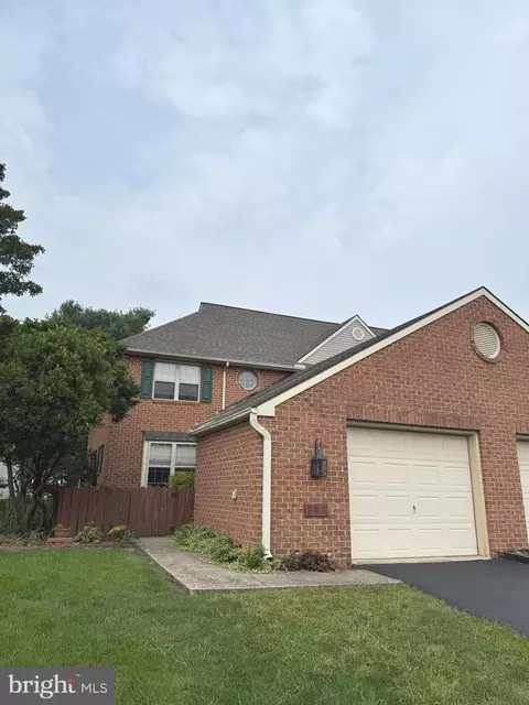 213 Pine Bridge Ln, Lancaster, PA 17603