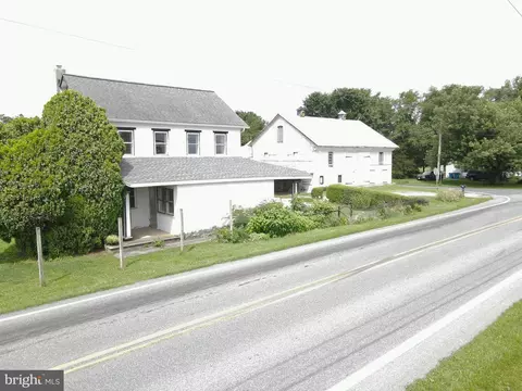 1411 Maytown Rd, Elizabethtown, PA 17022