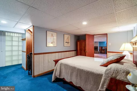 Bedroom - 510 Bluebird Rd, Lititz, PA 17543 photo 5 of 5