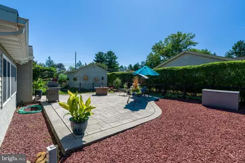 Exterior - 510 Bluebird Rd, Lititz, PA 17543 photo 5 of 7
