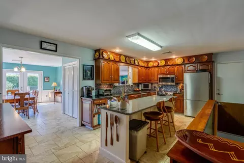 Kitchen - 510 Bluebird Rd, Lititz, PA 17543 photo 1 of 4