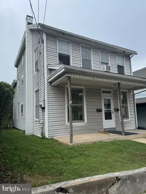 331 W High St, Elizabethtown, PA 17022