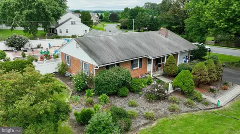 View/Area - 24 Pfautz Ave, Lititz, PA 17543 photo 4 of 7