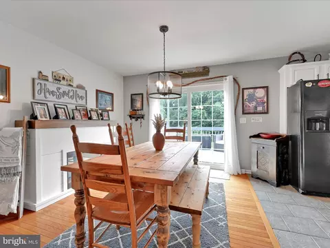 Dining - 13 Fox Run Ter, Lititz, PA 17543 photo 1 of 2