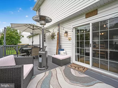 Exterior - 13 Fox Run Ter, Lititz, PA 17543 photo 4 of 10