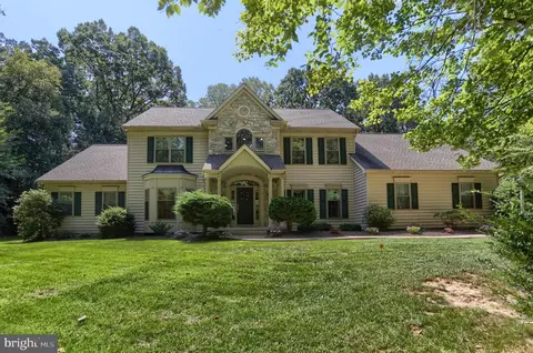 65 Deerfield Dr, Pequea, PA 17565