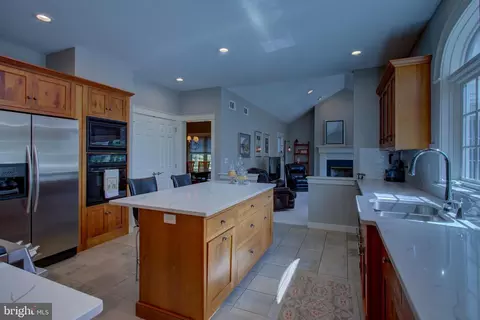 Kitchen - 382 Rumford Rd, Lititz, PA 17543 photo 4 of 5
