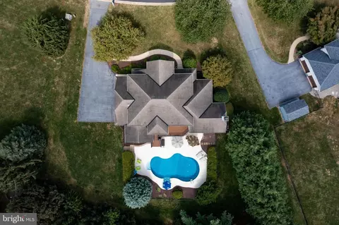 View/Area - 382 Rumford Rd, Lititz, PA 17543 photo 5 of 7