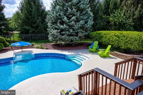 Exterior - 382 Rumford Rd, Lititz, PA 17543 photo 8 of 15