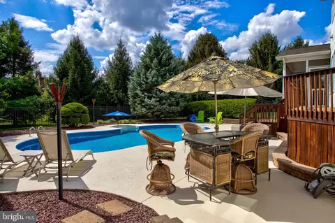 Exterior - 382 Rumford Rd, Lititz, PA 17543 photo 10 of 15