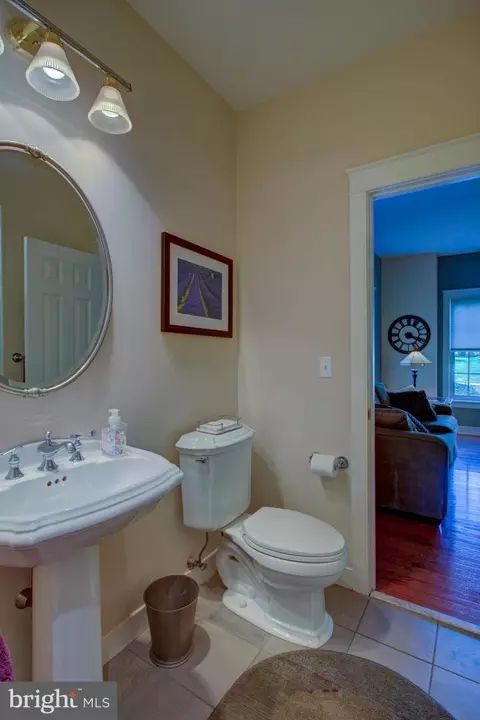 Bath - 382 Rumford Rd, Lititz, PA 17543 photo 1 of 6
