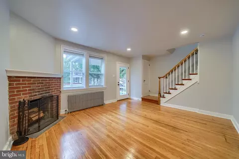 Living - 138 Ruby St, Lancaster, PA 17603 photo 1 of 5