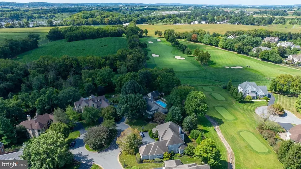 View/Area - 38 Westwind Cir, Lititz, PA 17543 photo 1 of 12