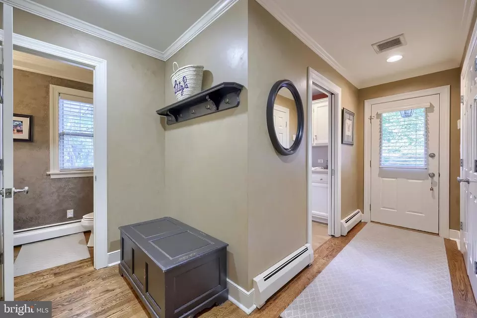 Entry Way - 38 Westwind Cir, Lititz, PA 17543 photo 3 of 7
