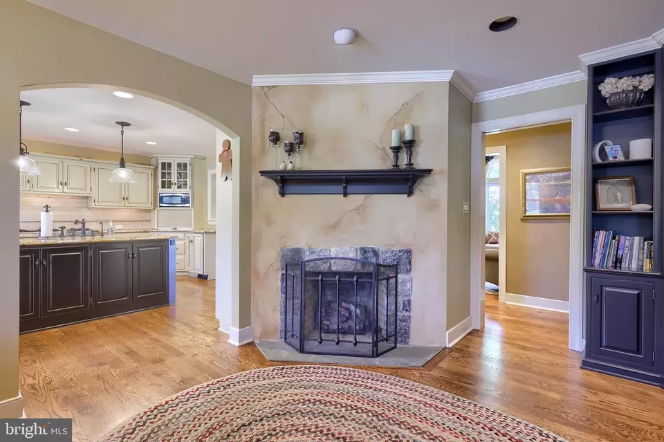 Entry Way - 38 Westwind Cir, Lititz, PA 17543 photo 2 of 7