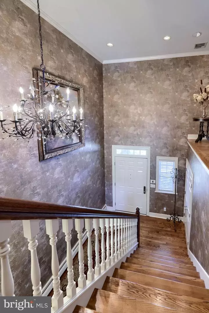Entry Way - 38 Westwind Cir, Lititz, PA 17543 photo 4 of 7