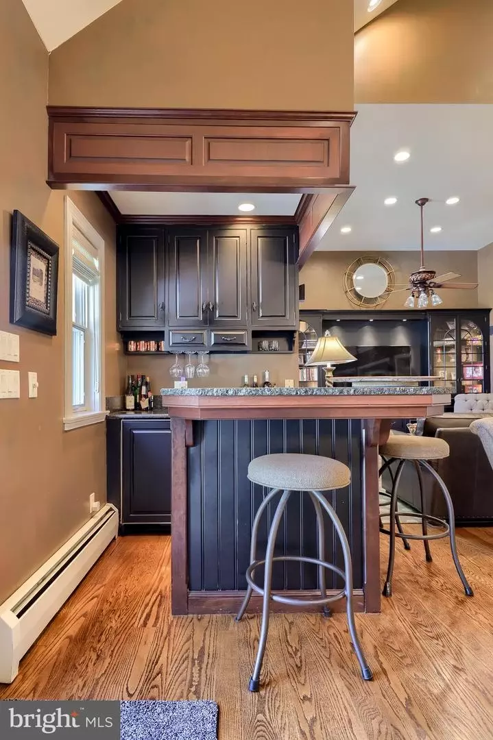Kitchen - 38 Westwind Cir, Lititz, PA 17543 photo 2 of 12