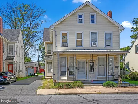 234 Church Ave, Ephrata, PA 17522