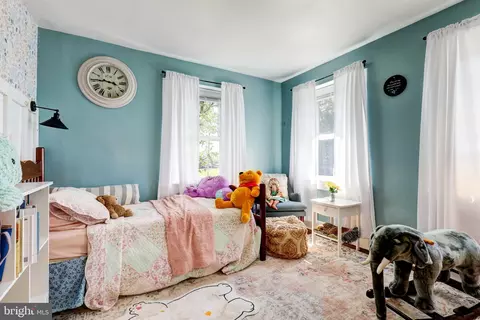 Bedroom - 1517 E Newport Rd, Lititz, PA 17543 photo 3 of 13