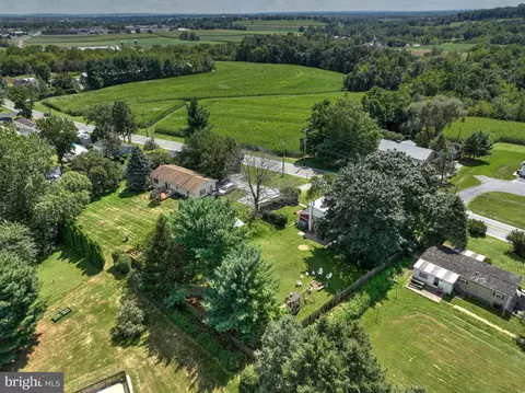View/Area - 1517 E Newport Rd, Lititz, PA 17543 photo 3 of 7