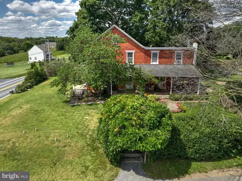 Other - 1517 E Newport Rd, Lititz, PA 17543 photo 2 of 22