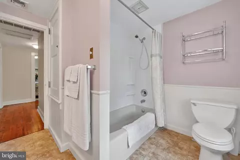 Entry Way - 417 Woodcrest Ave, Lititz, PA 17543 photo 1 of 1