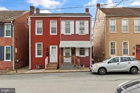842 Houston St, Columbia, PA 17512