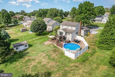 212 Weaver Dr, Lititz, PA 17543 photo 40