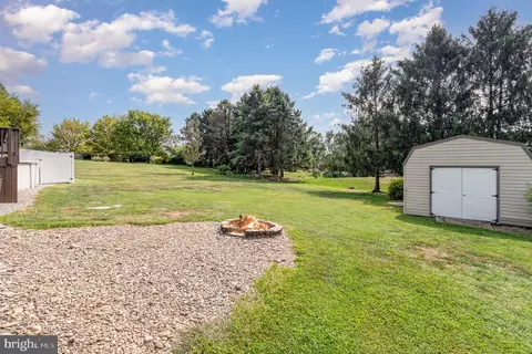 212 Weaver Dr, Lititz, PA 17543 photo 38