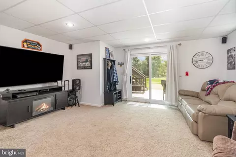212 Weaver Dr, Lititz, PA 17543 photo 28