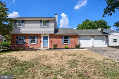 6080 Parkridge Dr, East Petersburg, PA 17520