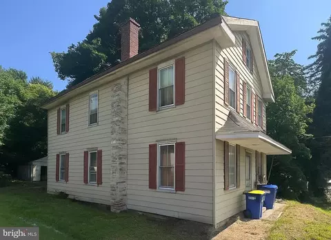 183 W Frederick St, Millersville, PA 17551