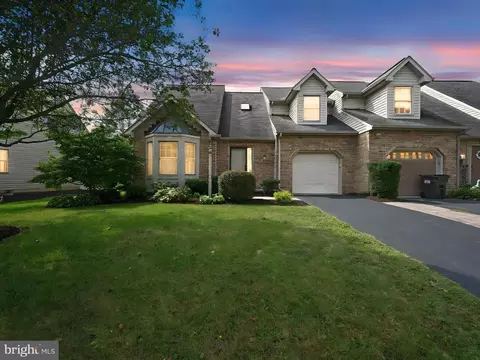 2648 Stagecoach Ln, Lancaster, PA 17601