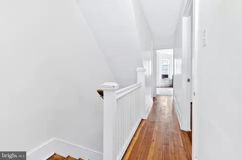 Entry Way - 304 Ruby St, Lancaster, PA 17603 photo 6 of 9