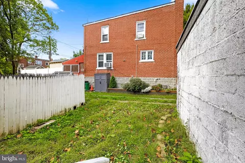 Exterior - 304 Ruby St, Lancaster, PA 17603 photo 6 of 7