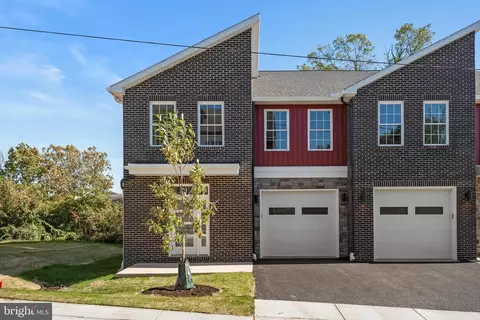 425 Hillside Ave, Lancaster, PA 17603