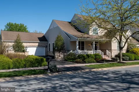 905 Sloan St, Lititz, PA 17543