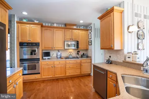 905 Sloan St, Lititz, PA 17543 photo 15