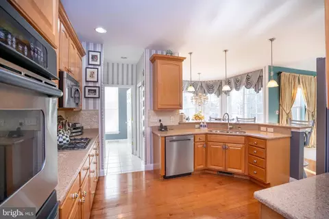 905 Sloan St, Lititz, PA 17543 photo 17