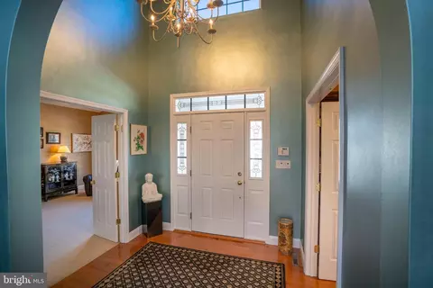 905 Sloan St, Lititz, PA 17543 photo 8